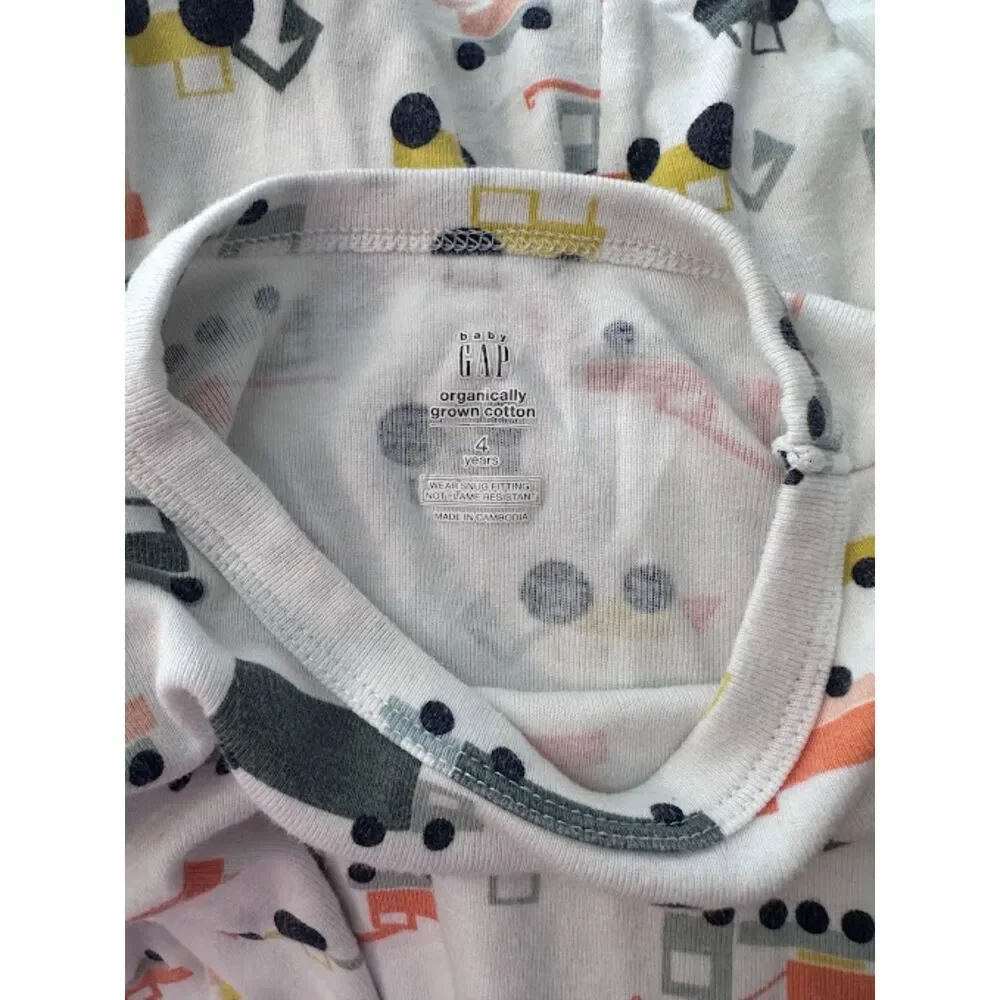 babyGap Boys 4T Construction Truck Pajama Set Long Sleeve Vehicle Print PJs